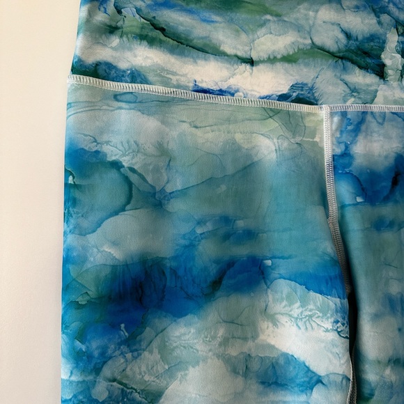 Inner Fire yoga leggings size 10  / 28” inseam - Picture 3 of 3